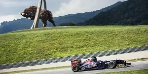 Foto zur News: Wiesen, Kühe, Berge: &quot;Heimspielberg&quot; der Formel 1