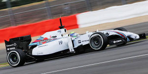 Foto zur News: Testauftakt in Silverstone: Massa hält Ricciardo auf Distanz