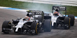 Foto zur News: Magnussen-Crash und Button-Strategie: McLaren enttäuscht