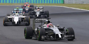 Foto zur News: Button nur Zehnter: Regenradar lässt McLaren im Stich