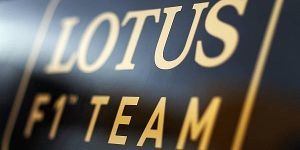 Foto zur News: Formel-1-Live-Ticker: Tag 23.470 - Werksführung bei Lotus