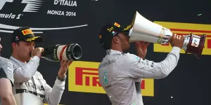 Foto zur News: Formel-1-Live-Ticker: Rosberg als Schwertkämpfer