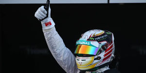 Foto zur News: Mercedes ist Weltmeister: Hamilton triumphiert in Sotschi