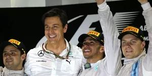 Foto zur News: Sieg in Abu Dhabi: Hamilton ist Formel-1-Weltmeister!