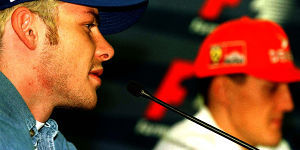 Foto zur News: Villeneuve: Stolz darauf, Michael Schumacher besiegt zu