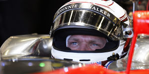 Foto zur News: Auch das noch: McLaren-Pilot Magnussen crasht im Training
