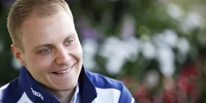 Foto zur News: Valtteri Bottas: Entscheidung über Start erst am Sonntag