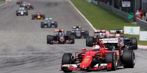 Foto zur News: Button über Ferrari-Erfolg: Vettel hat auch Glück