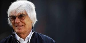 Foto zur News: Ecclestone kritisiert TV-Kommentatoren in der Formel 1