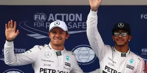 Foto zur News: Mercedes süß-sauer: Hamilton lobt, Rosberg kritisiert Team