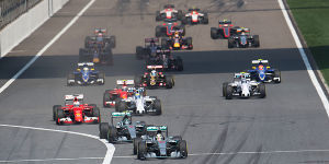 Foto zur News: Formel 1 in der Krise: Kolles kritisiert Mercedes und die