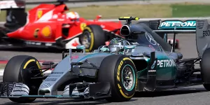 Foto zur News: Keine reine Mercedes-Show: Wie nah ist Ferrari 2015 dran?