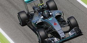 Foto zur News: Mercedes &quot;ermutigt&quot;: Ferrari-Angriff abgewehrt