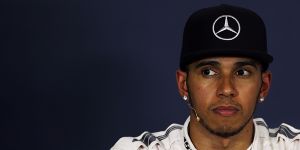 Foto zur News: Lewis Hamiltons Vertragspoker: Hat er längst unterschrieben?