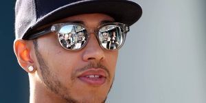 Foto zur News: Exklusiv: Lewis Hamiltons neuer Dreijahresvertrag ist