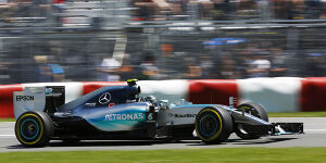 Foto zur News: Formel-1-Live-Ticker: Alonso-Funk zeigt McLaren-Drama