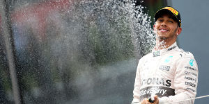 Foto zur News: Lewis Hamiltons einziges Formel-1-Ziel: Drei Titel wie