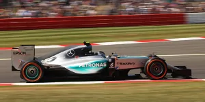 Foto zur News: Formel 1 Silverstone 2015: Rosberg weiter im Aufwind