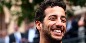 Foto zur News: Formel-1-Live-Ticker: Daniel Ricciardo versucht sich als