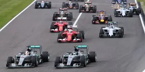 Foto zur News: Formel 1 Japan 2015: Hamilton siegt vor Teamkollege Rosberg