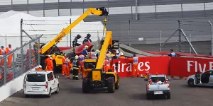 Foto zur News: Lebendig begraben: Sicherheitskritik nach Sainz-Unfall