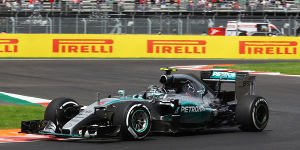 Foto zur News: Formel 1 Mexiko 2015: Nico Rosberg meistert Rutschpartie