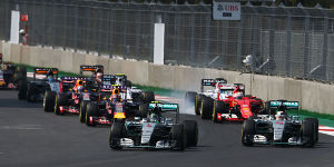 Foto zur News: Formel 1 Mexiko 2015: Rosberg siegt, Vettel patzt und crasht