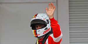 Foto zur News: Vettel ulkt: &quot;Niki Lauda darf man nicht alles glauben&quot;