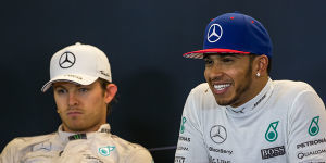Foto zur News: Rosberg stichelt: Hamilton ein Plappermaul mit Dauerschleife