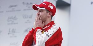 Foto zur News: Startprobleme bei Ferrari: Vettels Weg vom Fan zum Bäcker