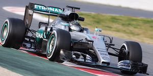 Foto zur News: Formel 1 denkt für 2017 über Aufhebung des Benzinlimits nach
