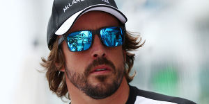 Foto zur News: Alonso kritisiert neue Regeln scharf: &quot;Zuschauer schalten