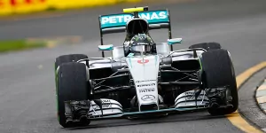 Foto zur News: Toto Wolff: Rosberg-Unfall erste Folge des neuen Funkverbots