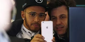 Foto zur News: Kein Snapchat: Hamilton ärgert Filmverbot im Fahrerlager