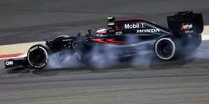 Foto zur News: P3 in Bahrain: McLaren jubelt über &quot;besten Tag&quot; der