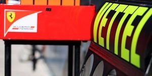 Foto zur News: FIA: Untersuchung gegen Ferrari wegen codierter Boxentafel