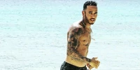 Foto zur News: Fotostrecke: Die schönsten Urlaubsgrüße der Formel-1-Stars
