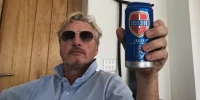 Foto zur News: Ein Drink mit Eddie Irvine: &quot;Hybrid ist nicht die Zukunft&quot;