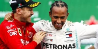Foto zur News: Vettel gratuliert Hamilton live im TV: &quot;War nicht klar, dass das jemand sieht&quot;