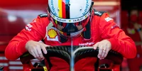 Foto zur News: Wer letzte Nacht am schlechtesten geschlafen hat: Sebastian Vettel