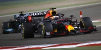 Foto zur News: Wer letzte Nacht am schlechtesten geschlafen hat: Max Verstappen