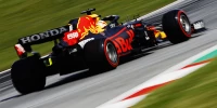 Foto zur News: Marko: &quot;Honoris Doktor&quot; Wolff nennt immer Red Bull als Favoriten