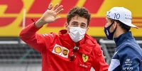 Foto zur News: Charles Leclerc: Ferrari sollte Duell mit McLaren mit Blick auf 2022 opfern