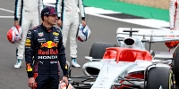 Foto zur News: Max Verstappen: Formel 1 mit neuem Auto 2022 noch weit weg von IndyCars