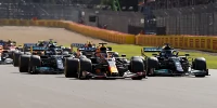 Foto zur News: Lewis Hamilton rätselt: Was ging da beim Start schief?