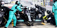 Foto zur News: FIA verschiebt Boxenstopp-Direktive bis zum Belgien-Grand-Prix