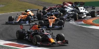 Foto zur News: Max Verstappen: Hamilton wird definitiv an den McLaren vorbeikommen