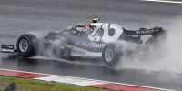 Foto zur News: F1-Training Istanbul 2021: Pierre Gasly Schnellster im Regen, Hamilton nur 18.