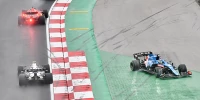 Foto zur News: FIA erklärt: Darum wurde Pierre Gasly für den Startcrash bestraft