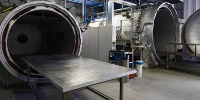 Foto zur News: &quot;Inside AlphaTauri&quot;: Mit Franz Tost einmal Formel-1-Fabrik von innen sehen!